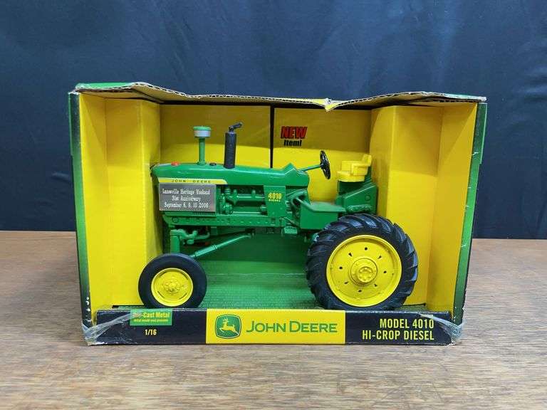 1/16 John Deere 4010 Hi-Crop 2006 Lanesville NIB Ertl image