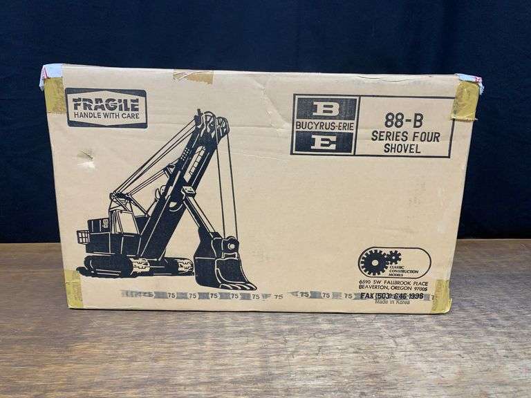 1/48 Bucyrus-Erie 88-B Shovel NIB CCM image