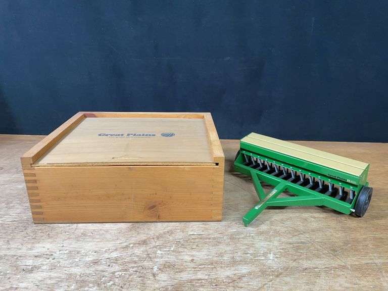 1/16 Great Plains Grain Drill NIB image