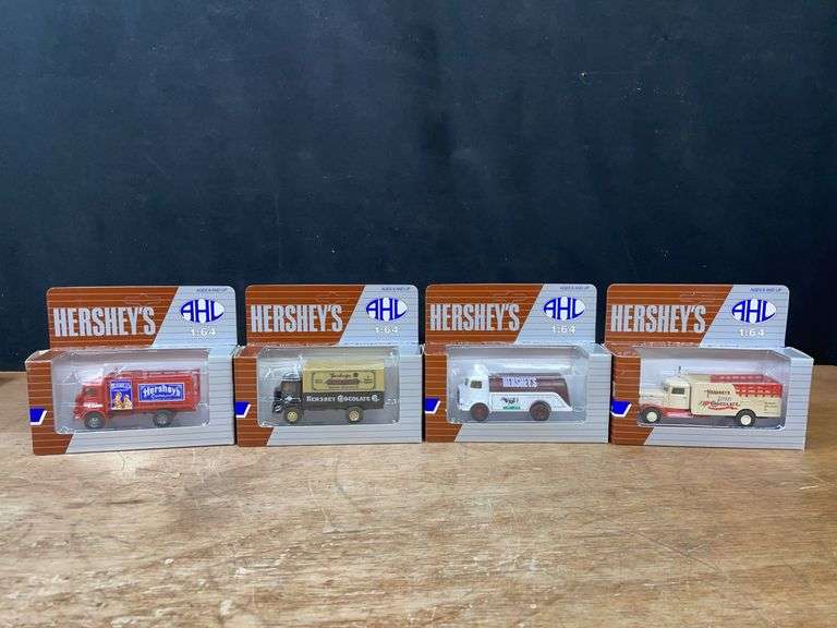(4) 1/64 Hershey's Trucks NIB image