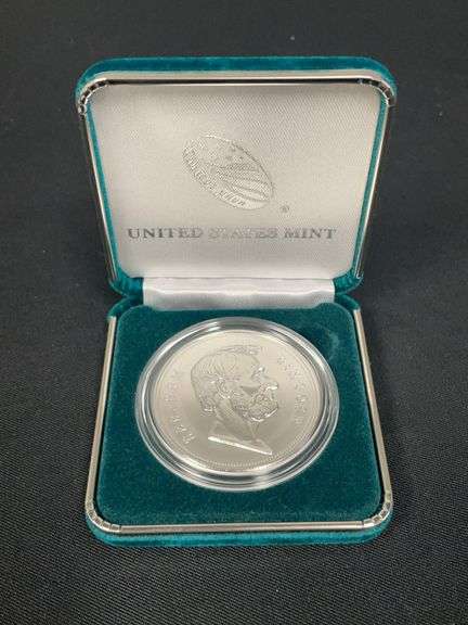 US Mint Abraham Lincoln Presidential Silver Medals Program image