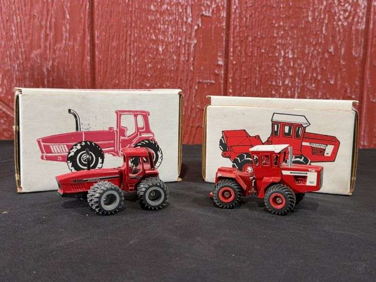 (2) 1/64 IH 7488 + 4366 St. Louis NIB image