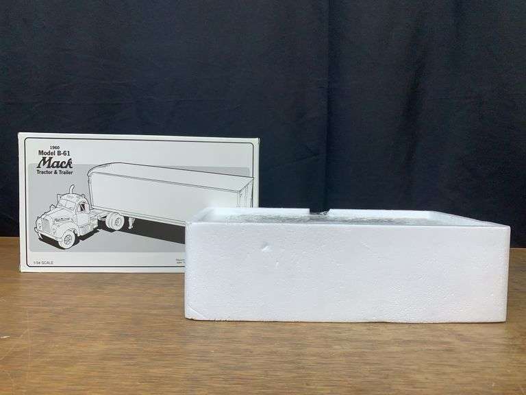 1/34 Mid-States Mack B-61 Semi NIB 1st Gear image