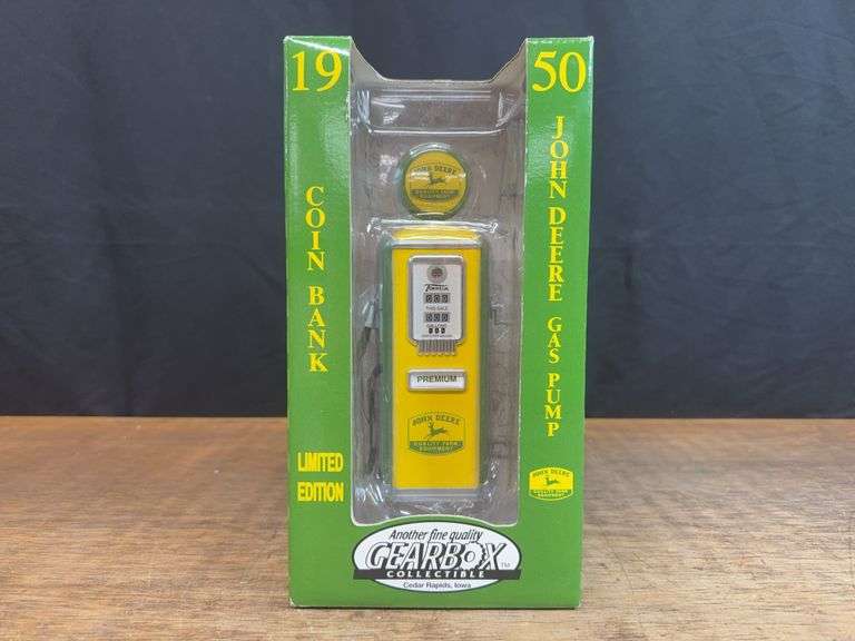 John Deere Gas Pump Coin Bank NIB image