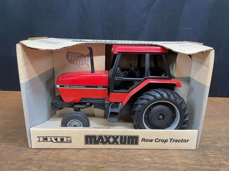 1/16 Case-IH Maxxum 5120 NIB Ertl image
