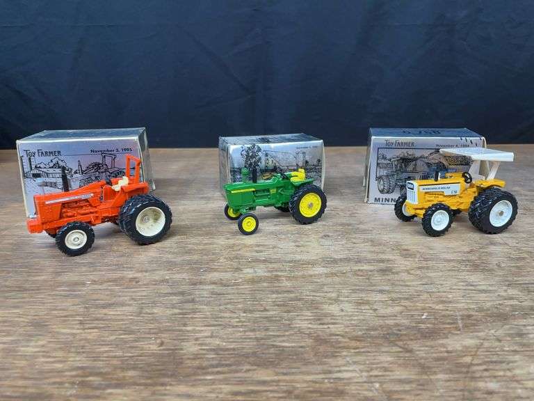 (3) 1/43 AC 220, John Deere 4010, MM G750 NFTS NIB Ertl image