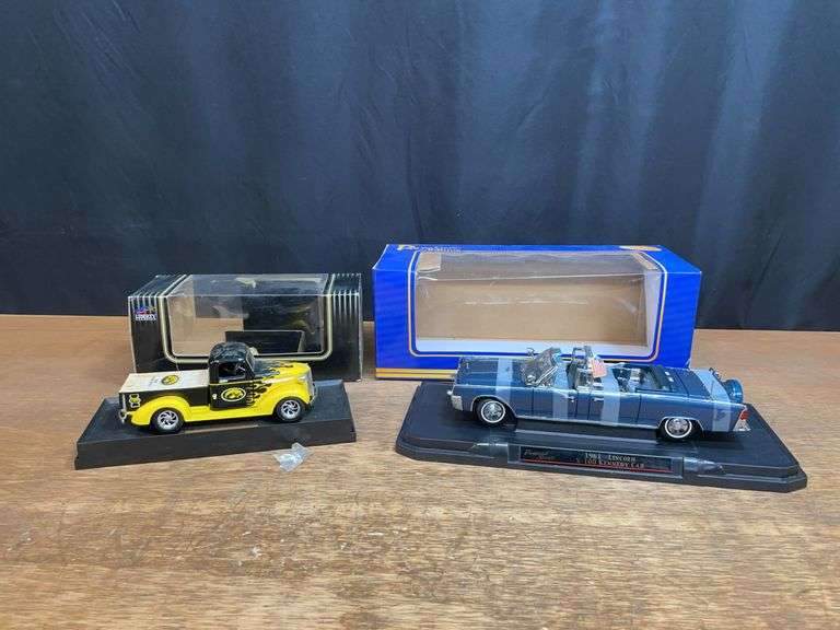 (2) Car + Truck image