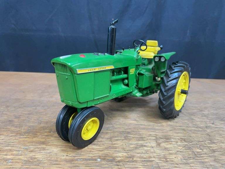 1/16 John Deere Precision Ertl image