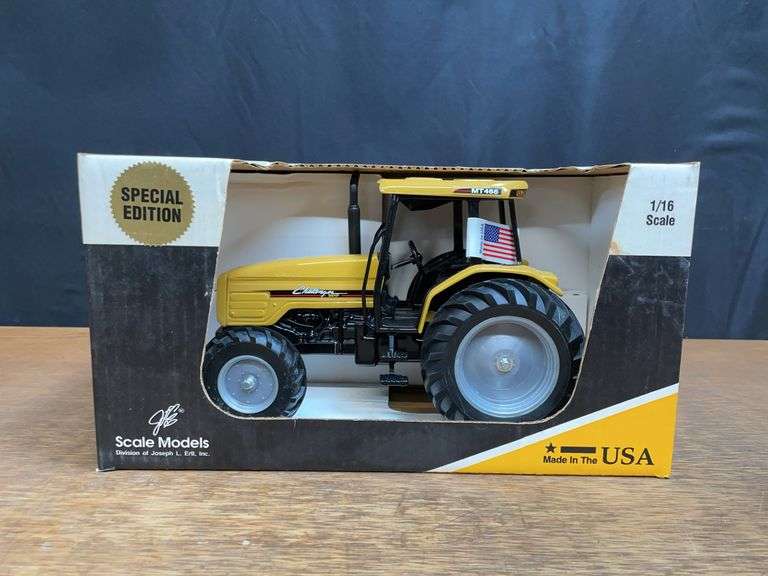 1/16 Challenger MT465 2002 FPS NIB SM image