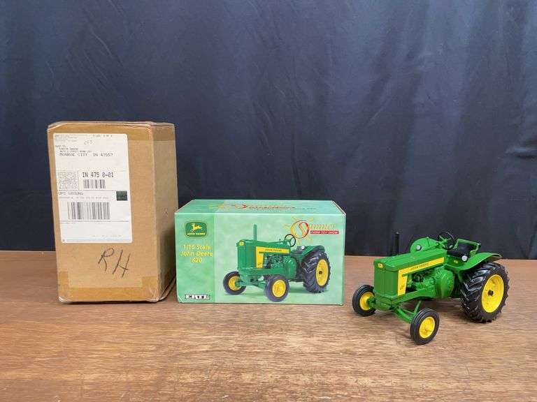 1/16 John Deere 620 2002 SFTS NIB Ertl image