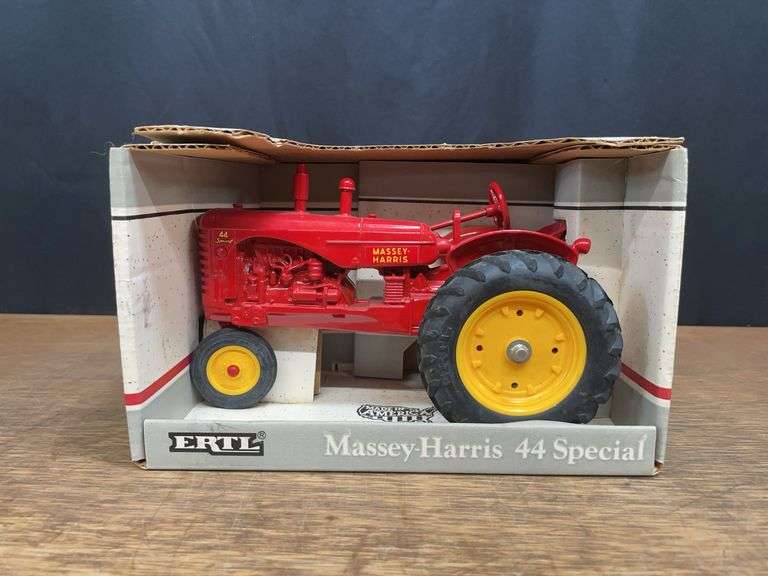 1/16 MH 44 Specail NIB Ertl image