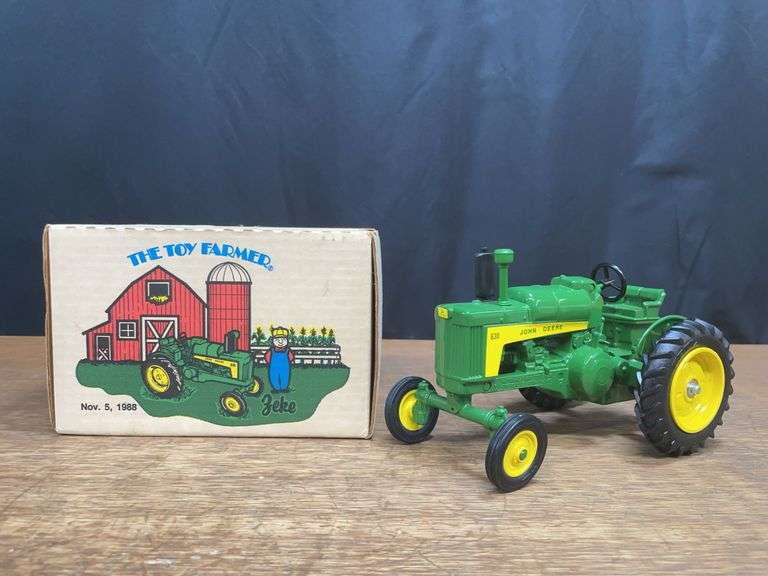 1/16 John Deere 630LP 1988 NFTS NIB Ertl image