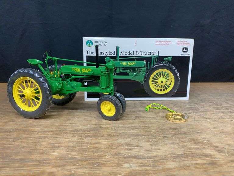 1/16 John Deere B Precision Ertl image