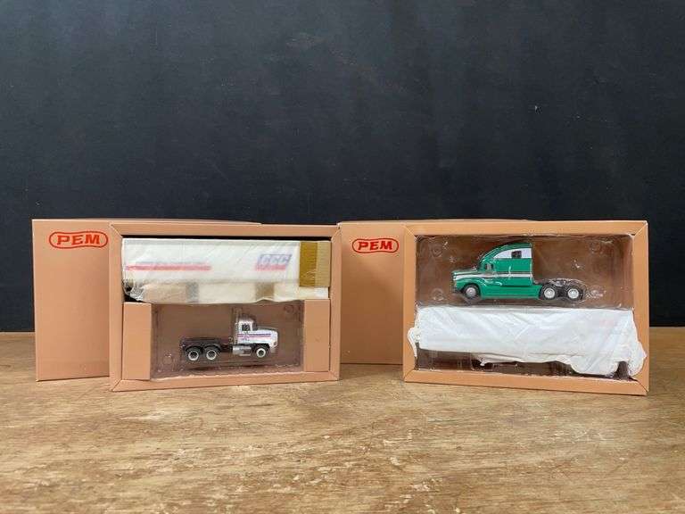 (2) 1/64 CCC + Ezzell Semis NIB PEM image