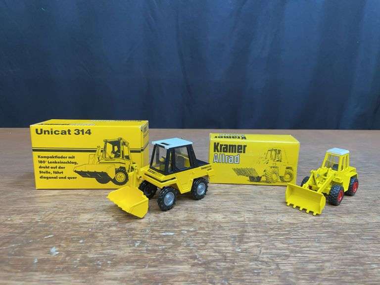 (2) 1/50 Kramer Allrad Loaders NIB NZG image