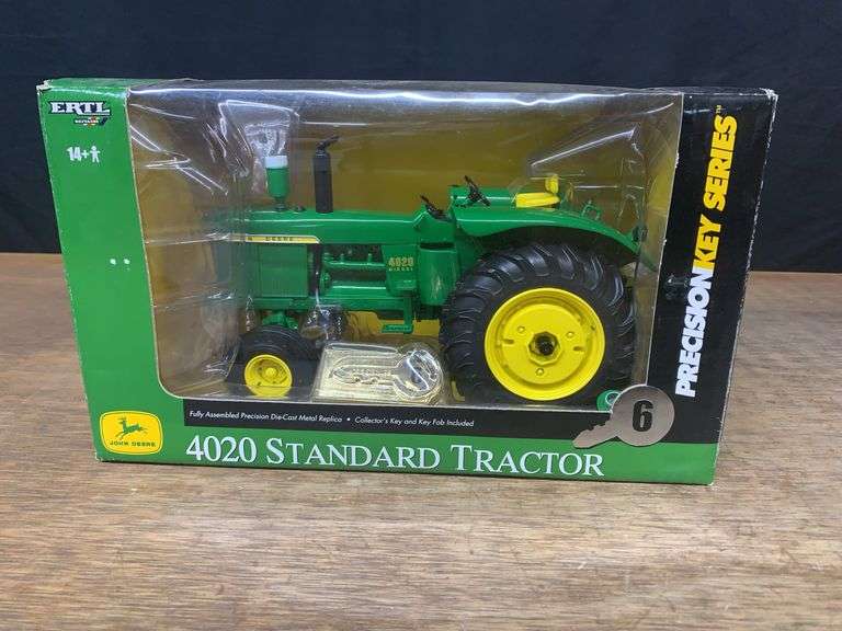 1/16 John Deere 4020 Precision Key NIB Ertl image