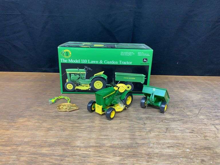 1/16 John Deere 110 L&G Set Precision Ertl image