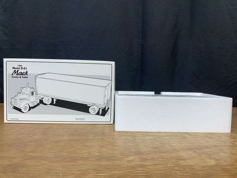 1/34 Chippewa Mack B-61 Semi NIB 1st Gear image