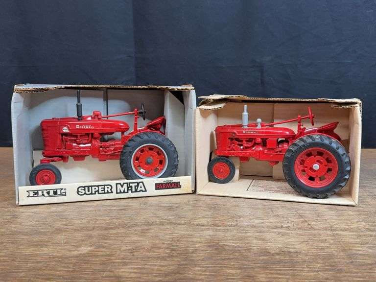 (2) 1/16 Farmall Super M-TA + H NIB Ertl image