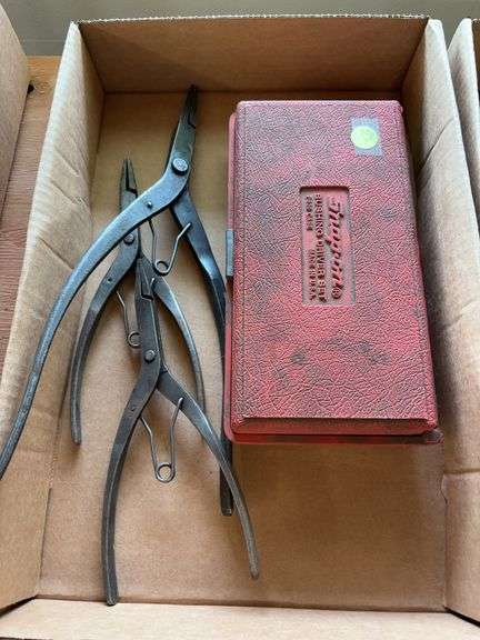 Snap-On Bushing Driver Set and Snap Ring Pliers image