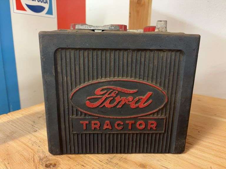 Original Ford Tractor 6V Battery image