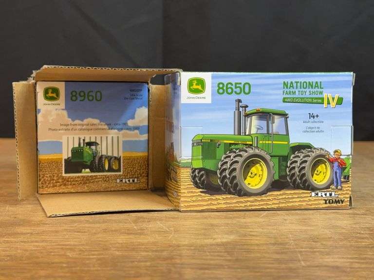 (2) 1/64 John Deere 8650 + 8960 NFTS NIB Ertl image