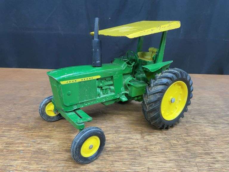 1/16 John Deere 4020 Ertl image