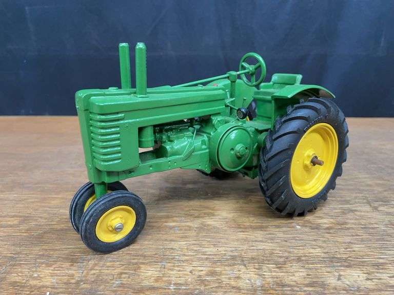 1/16 John Deere G Custom image