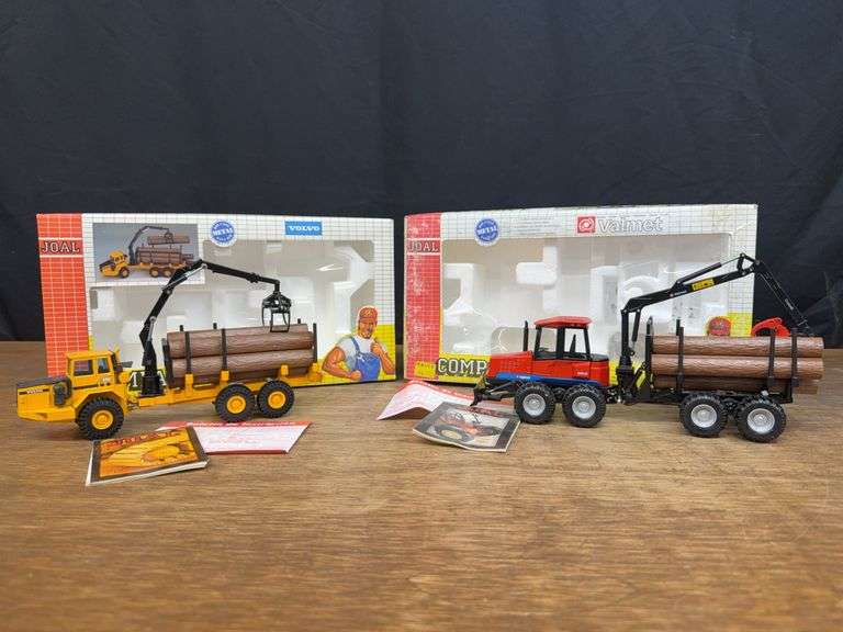 (2) 1/50 Volvo + 1/35 Valmet Graple Skiders Joal image