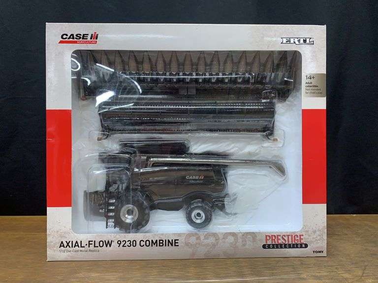 1/32 Case-IH 9230 Combine Gun Metal Prestige NIB Ertl image