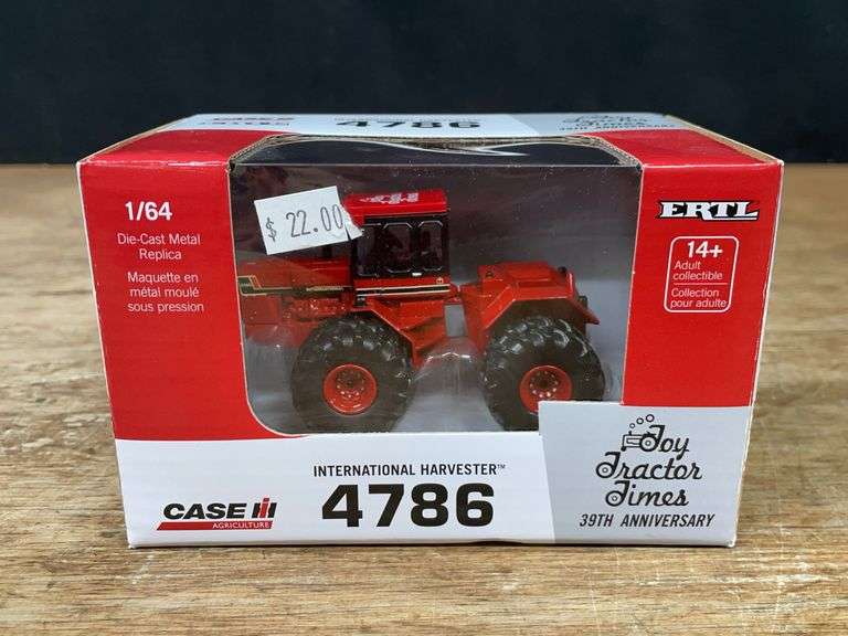 1/64 IH 4786 2022 TTT NIB Ertl image