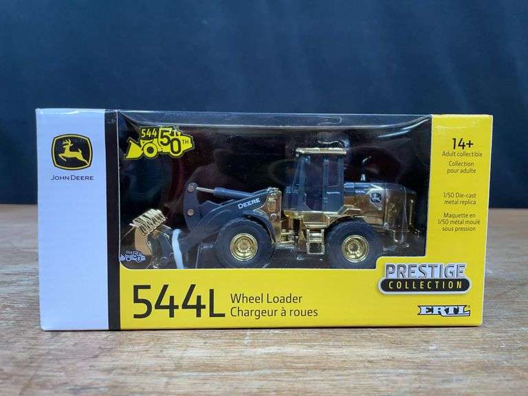 1/50 John Deere 544L Wheel Loader Gold Prestige NIB Ertl image