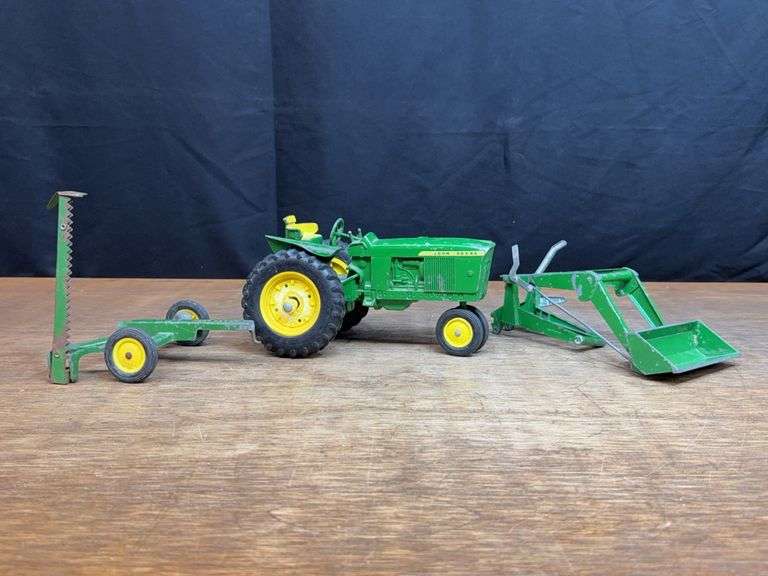 (3) 1/16 John Deere 3020, loader, mower Ertl image