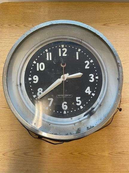 22” Glo-Dial Neon Clock image