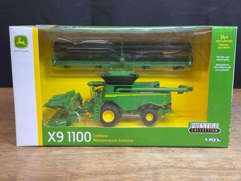 1/64 John Deere X9 1100 Combine Prestige NIB Ertl image