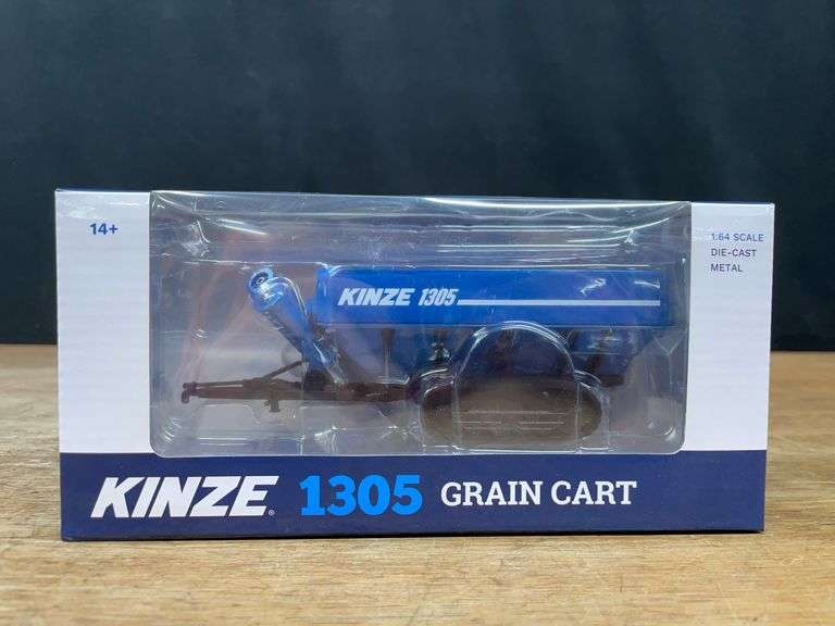 1/64 Kinze 1305 Grain Cart NIB SC image