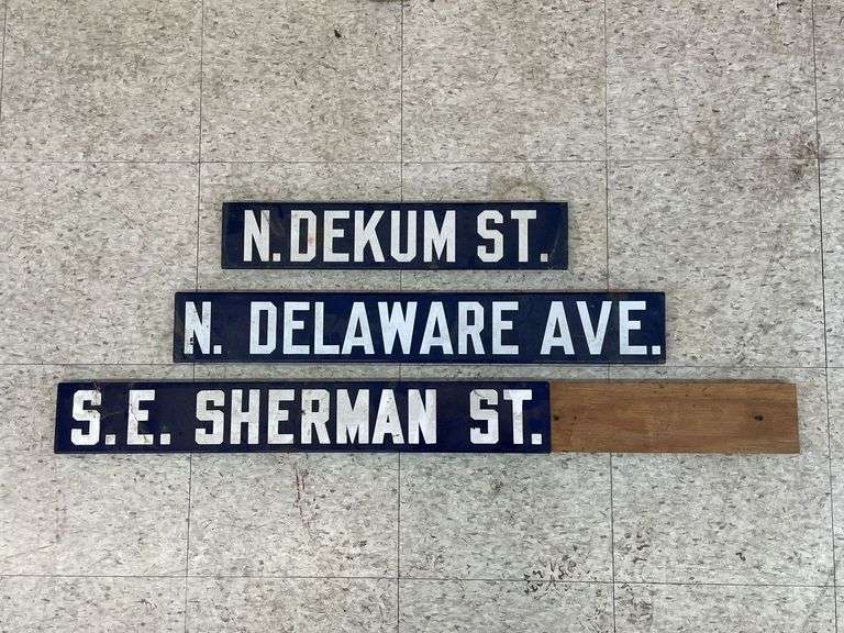 (3) Street Signs image