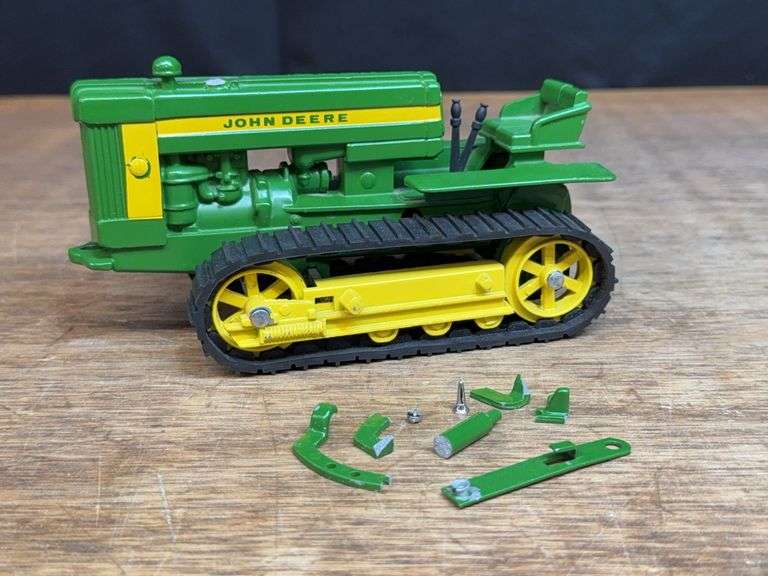 1/16 John Deere 430 Crawler Ertl image