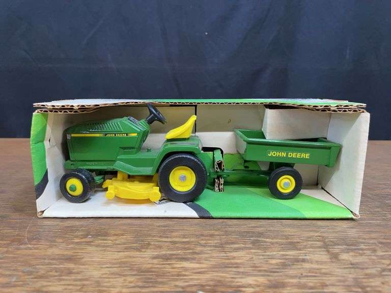 1/16 John Deere L&G Set NIB Ertl image