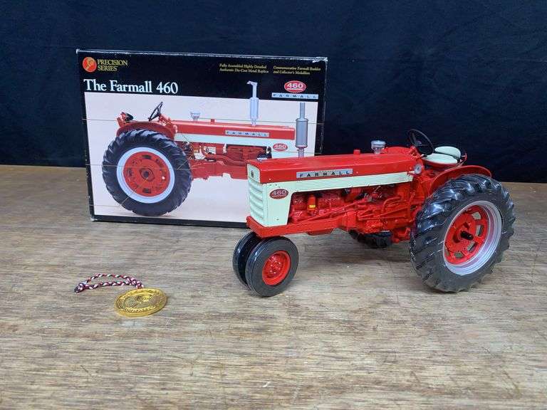 1/16 Farmall 460 Precision Ertl image