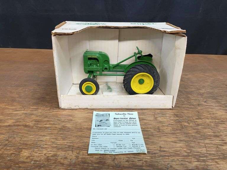 1/16 John Deere L 1990 TTT NIB SC image