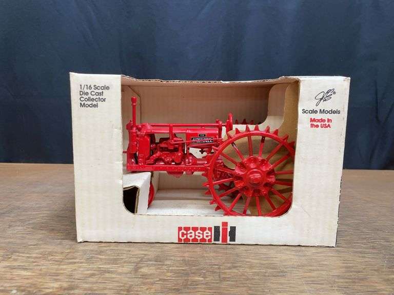 1/16 Farmall F12 1991 FPS NIB SM image