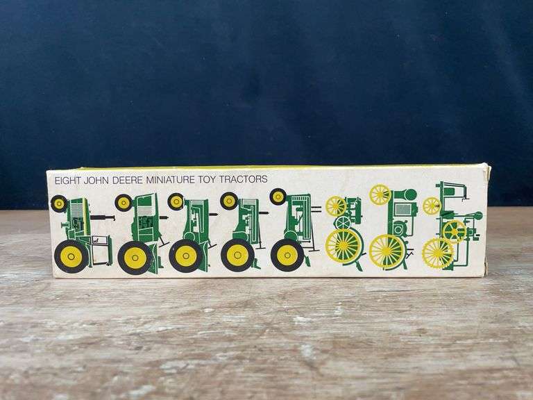 1/64 John Deere Tractor Historical Set NIB Ertl image