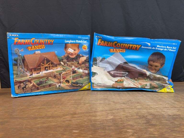 (2) 1/64 Farm Country Sets Ertl image