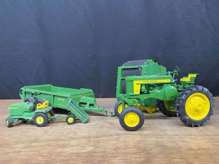 (4) 1/16 John Deere 620, Baler, Spreader, L&G Ertl image