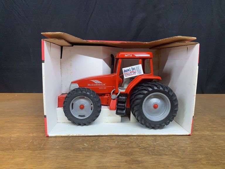 1/16 McCormick MTX140 2002 FPS NIB SM image