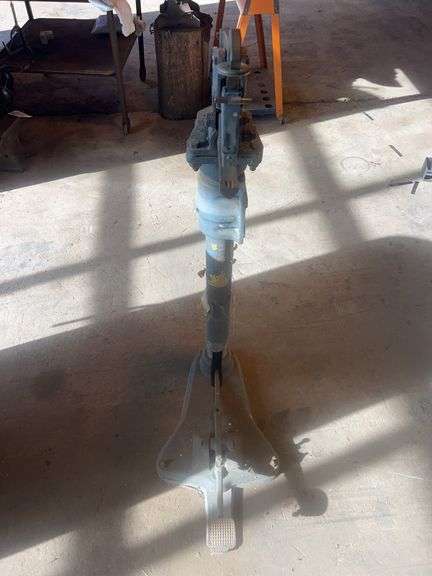 Manual Foot Driven Stapler image