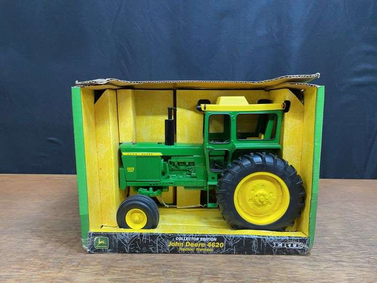 1/16 John Deere 4620 Collector NIB Ertl image