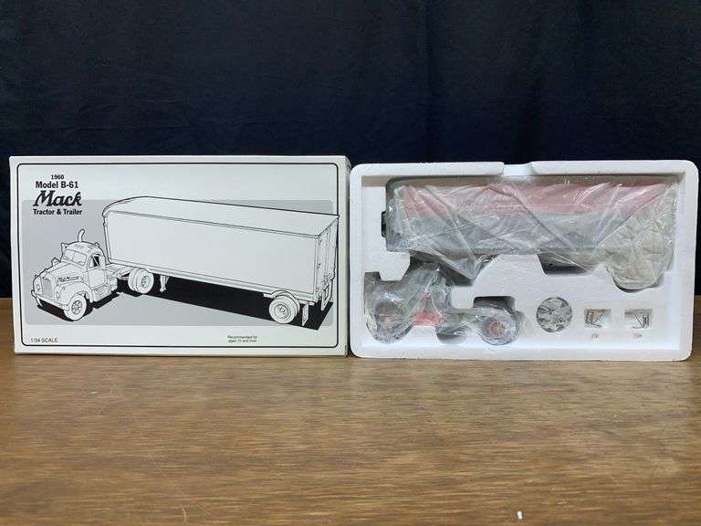 1/34 NY Central Mack B-61 Semi NIB 1st Gear image