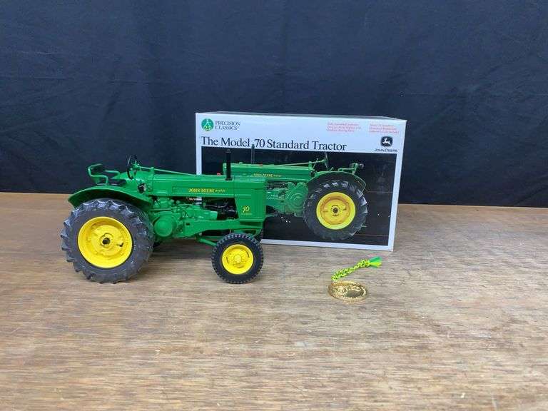 1/16 John Deere 70 Precision Ertl image